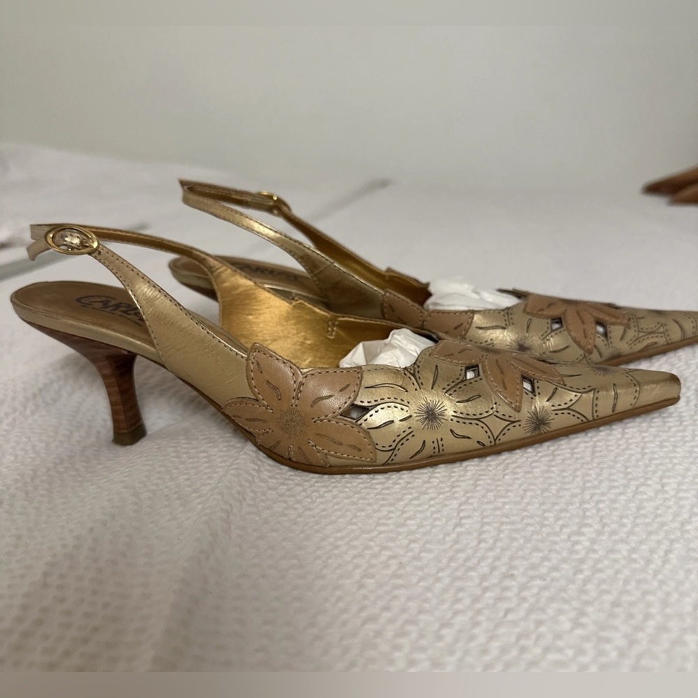 Carlos Santana Sz 5.5 Sling Back Pump Pointy Toehold Floral